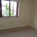 Rent 3 bedroom flat in Cambridge