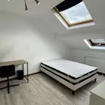 Louez une chambre de 120 m² à Liège