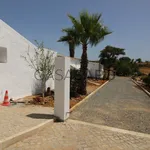 Alugar 1 quarto casa de 27 m² em Olhão