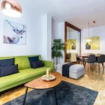 Rent 4 bedroom apartment of 110 m² in Madrid