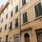 Rent 2 bedroom apartment in Florence