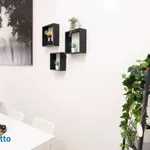 Affitto 4 camera appartamento di 85 m² in Bologna