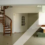 Rent 3 bedroom house of 172 m² in Πεύκη