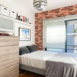 Rent a room in lisbon