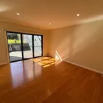 Rent 4 bedroom house in Speers Point