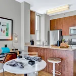 Rent 3 bedroom apartment of 122 m² in New York