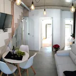 Rent 2 bedroom apartment of 592 m² in Córdoba