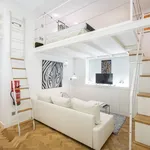 Rent 5 bedroom apartment of 75 m² in Madrid