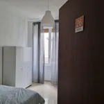 Rent 6 bedroom apartment in Naples