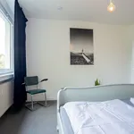 Miete 2 Schlafzimmer wohnung von 65 m² in Essen