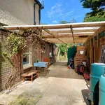 Rent 3 bedroom house in Surrey