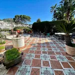 Rent 5 bedroom apartment of 180 m² in Capri