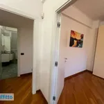 Rent 3 bedroom apartment of 85 m² in Genoa