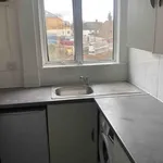 Rent 2 bedroom flat in South East England