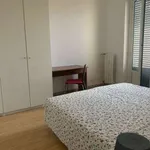 Rent 2 bedroom apartment of 60 m² in Milan