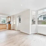 Rent 5 bedroom house of 107 m² in London