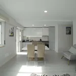 Rent 1 bedroom apartment of 200 m² in lisbon