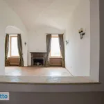 Affitto 3 camera appartamento di 136 m² in Rome