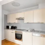 Miete 2 Schlafzimmer wohnung von 821 m² in Vienna