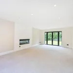 Rent 5 bedroom house of 411 m² in Kingston Upon Thames