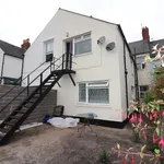 Rent 2 bedroom flat in Cardiff