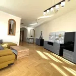 Rent 3 bedroom apartment of 105 m² in Gyor