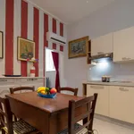 Rent 1 bedroom apartment in Florence