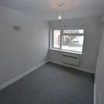 Rent 1 bedroom flat in North East Derbyshire