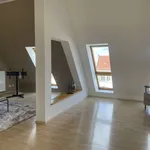 Miete 3 Schlafzimmer wohnung von 156 m² in berlin