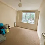 Flat to rent in Terminus Road, Eastbourne BN21