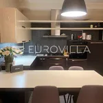 Najam 2 spavaće sobe stan od 68 m² u Zagreb