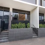 Rent 1 bedroom apartment in Melbourne