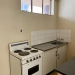 Rent 1 bedroom apartment in Pretoria