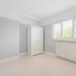 Rent 4 bedroom house in Hersham Road