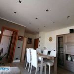 Affitto 3 camera appartamento di 85 m² in Rome