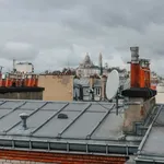 Rent 1 bedroom apartment of 23 m² in Paris