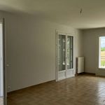Rent 4 bedroom house of 103 m² in Virazeil