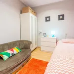 Alquilar 4 dormitorio apartamento en Valencia