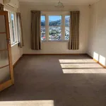 Rent 4 bedroom house in Wellington