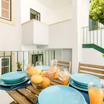 Rent 2 bedroom apartment of 100 m² in Lisbon