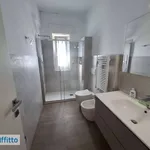 Rent 3 bedroom apartment of 86 m² in Genoa