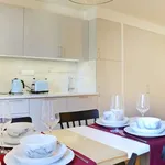 Rent 1 bedroom apartment of 110 m² in porto