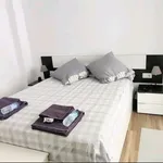 Rent 2 bedroom apartment of 65 m² in Madrid