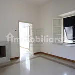 Rent 5 bedroom apartment of 200 m² in Lucca