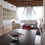 Rent 4 bedroom apartment of 75 m² in Milan