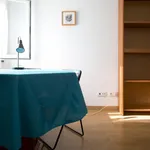 Rent 5 bedroom apartment in Lisbon