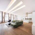 Pronajměte si 2 ložnic/e byt o rozloze 186 m² v Prague