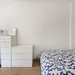 Rent a room in lisbon