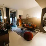 Rent 2 bedroom apartment of 90 m² in Torino