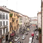 Rent a room of 86 m² in Milan